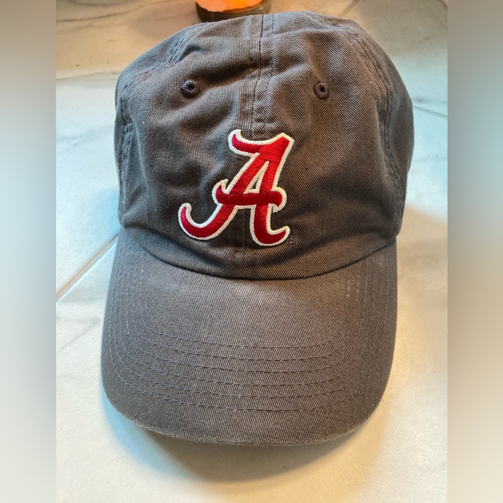 Top of the world university of Alabama gray baseball cap embroidered A logo